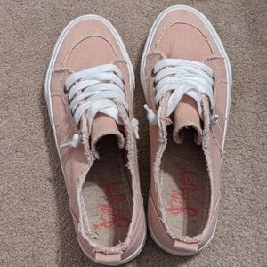 Jellypop sneakers, size 6, worn twice